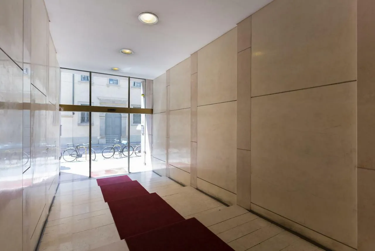 Meravigli 16 - Apt B - Duomo City Center Elegant Apartment Milan