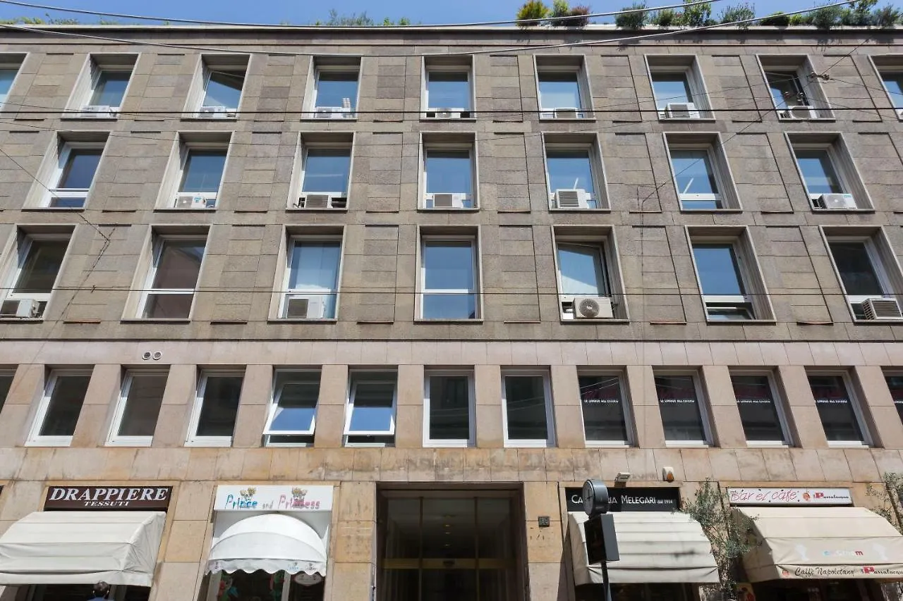 Meravigli 16 - Apt B - Duomo City Center Elegant Apartment Milan
